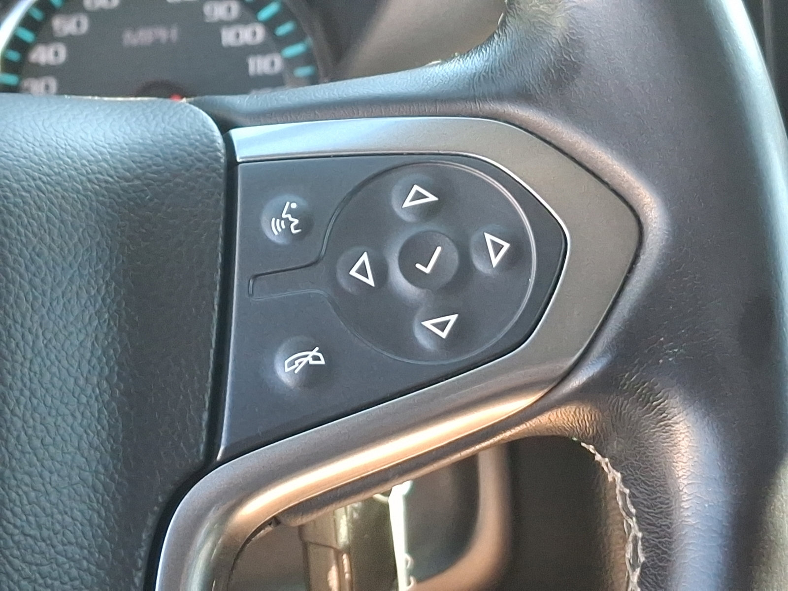 Used 2018 Chevrolet Silverado 1500 LT w/ All Star Edition image 22