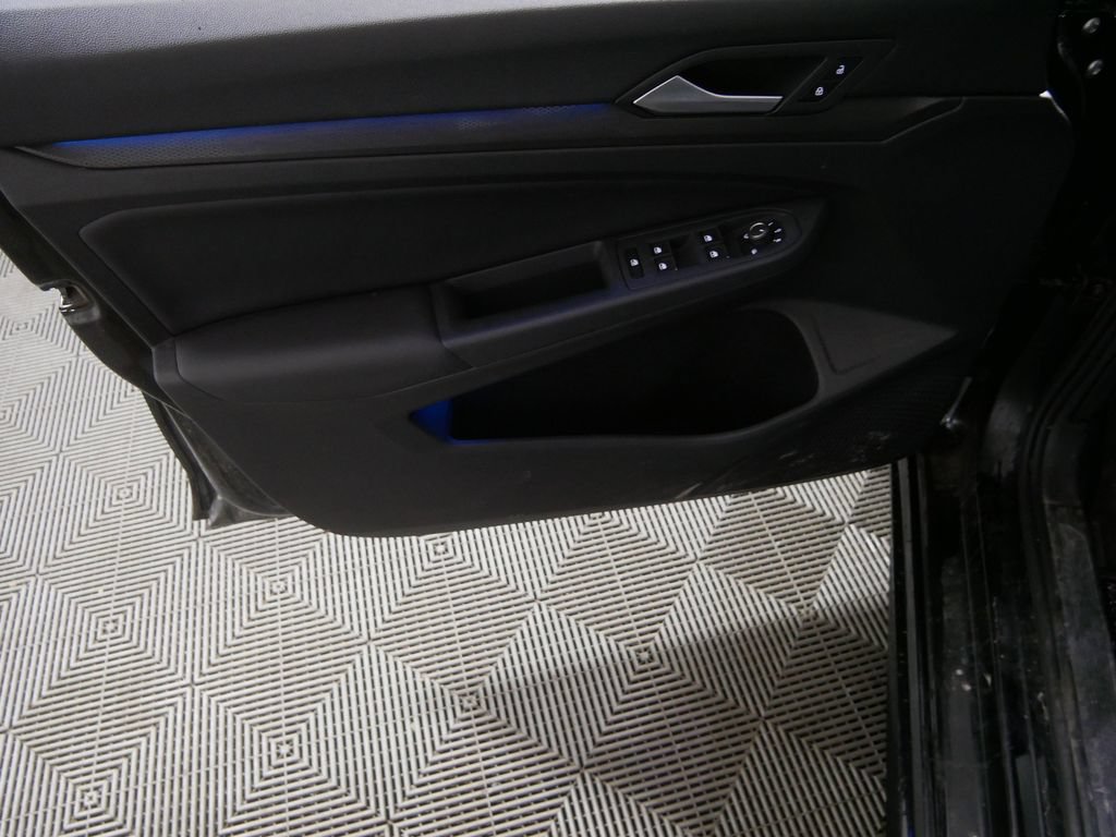 Used 2024 Volkswagen Golf R AWD/4WD image 14