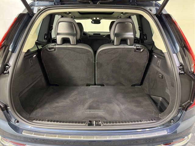 Used 2025 Volvo XC90 T8 Ultra w/ Protection Package Premier AWD/4WD image 33