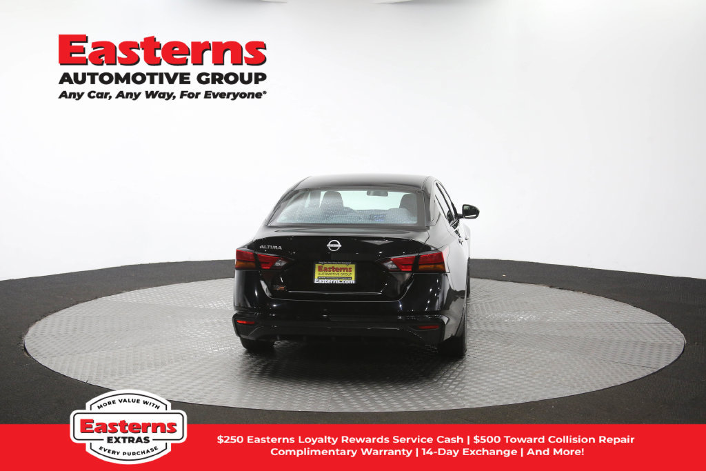 Used 2023 Nissan Altima 2.5 S FWD image 38