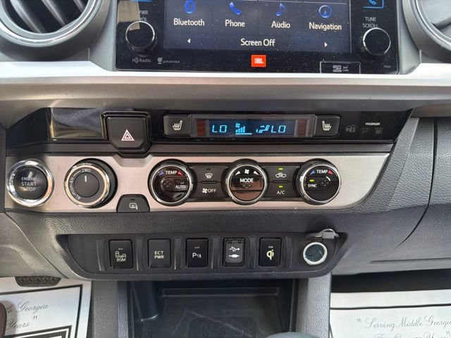 Used 2016 Toyota Tacoma Limited w/ Towing Package AWD/4WD image 25