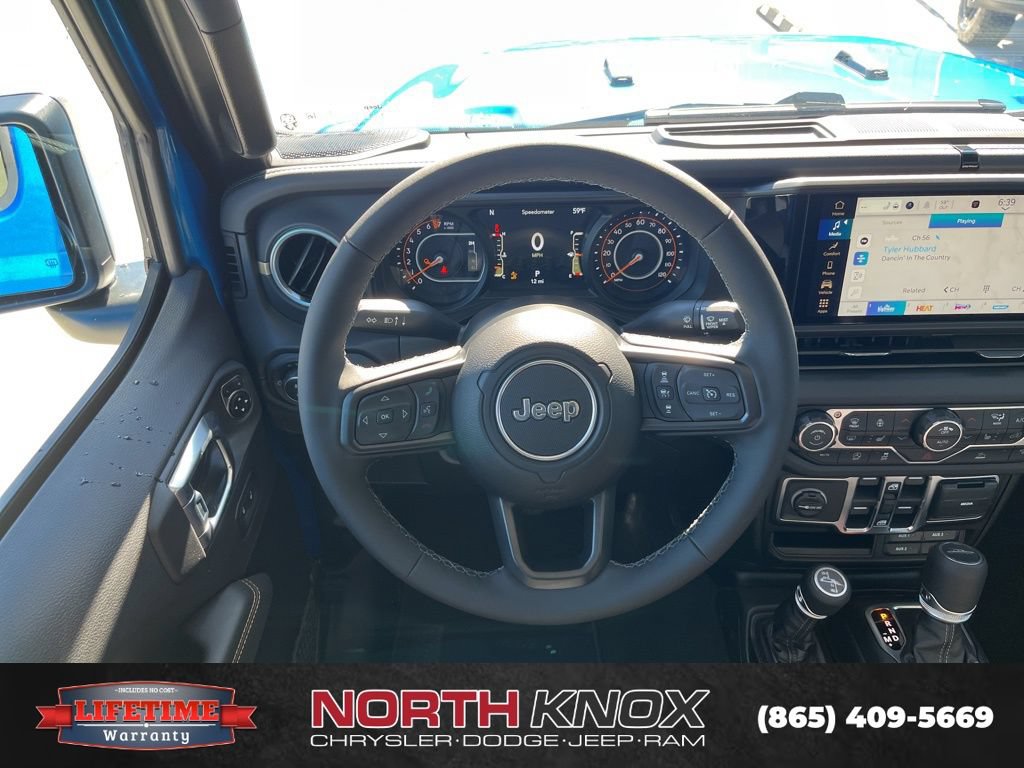 New 2026 Jeep Gladiator Sport AWD/4WD image 12