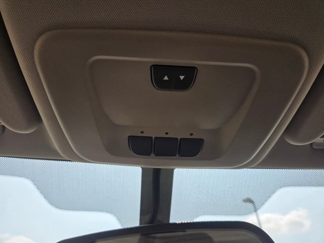 Used 2014 Chevrolet Impala LT w/ LT Sunroof Package FWD image 26