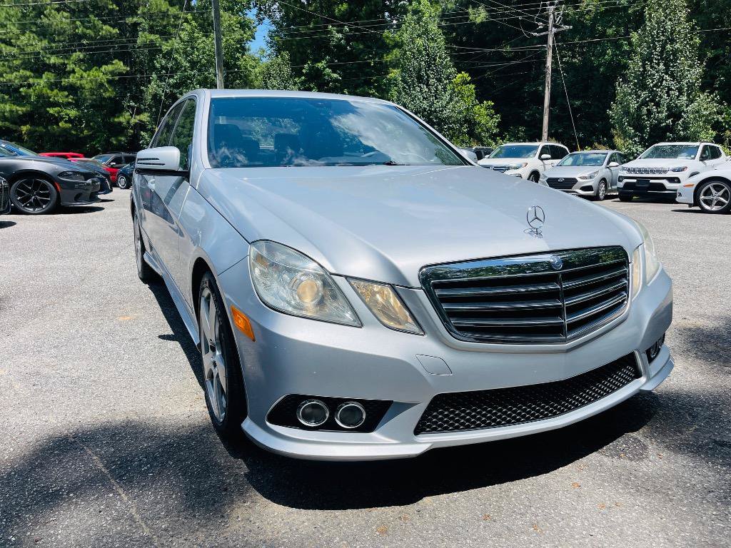 Used 2010 Mercedes-Benz E 350 Sedan image 16