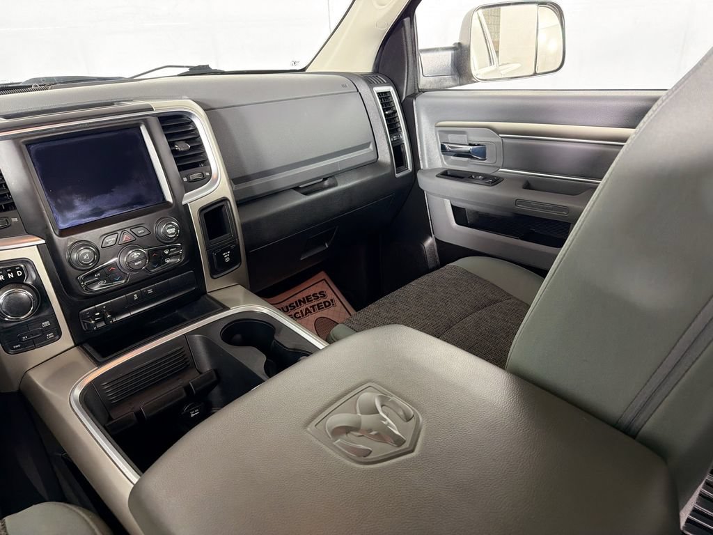 Used 2018 RAM 1500 Outdoorsman AWD/4WD image 23