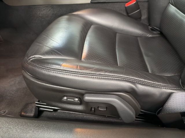 Used 2005 Chevrolet Corvette Coupe w/ Preferred Equipment Group image 15