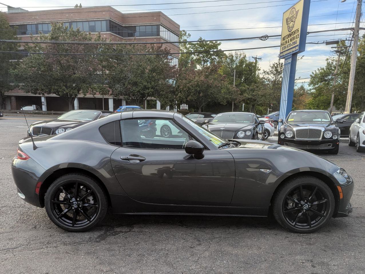 Used 2021 MAZDA MX-5 Miata RF Club image 6
