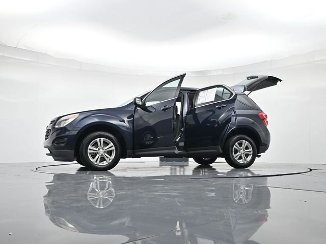 Used 2017 Chevrolet Equinox LS image 50