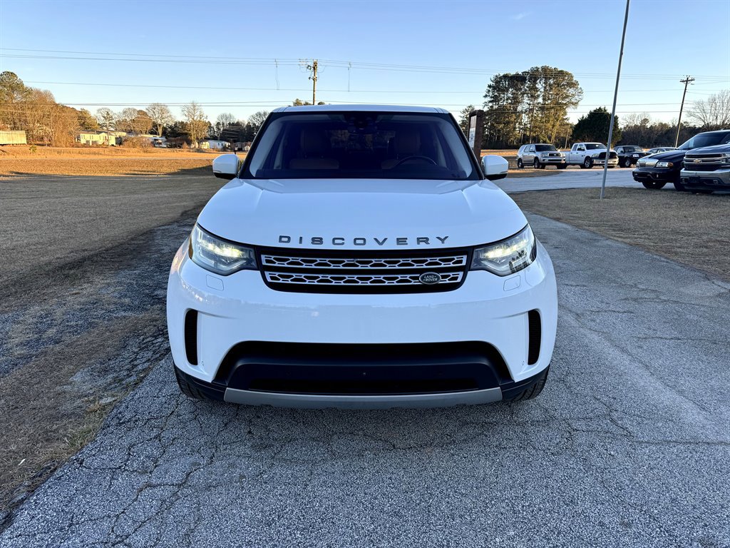 Used 2018 Land Rover Discovery HSE AWD/4WD image 2