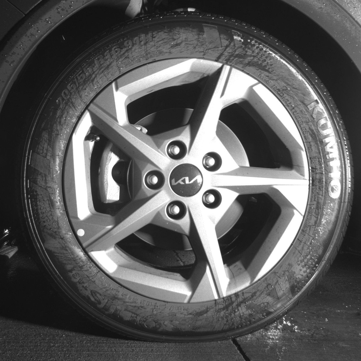 Used 2025 Kia K4 LXS image 12