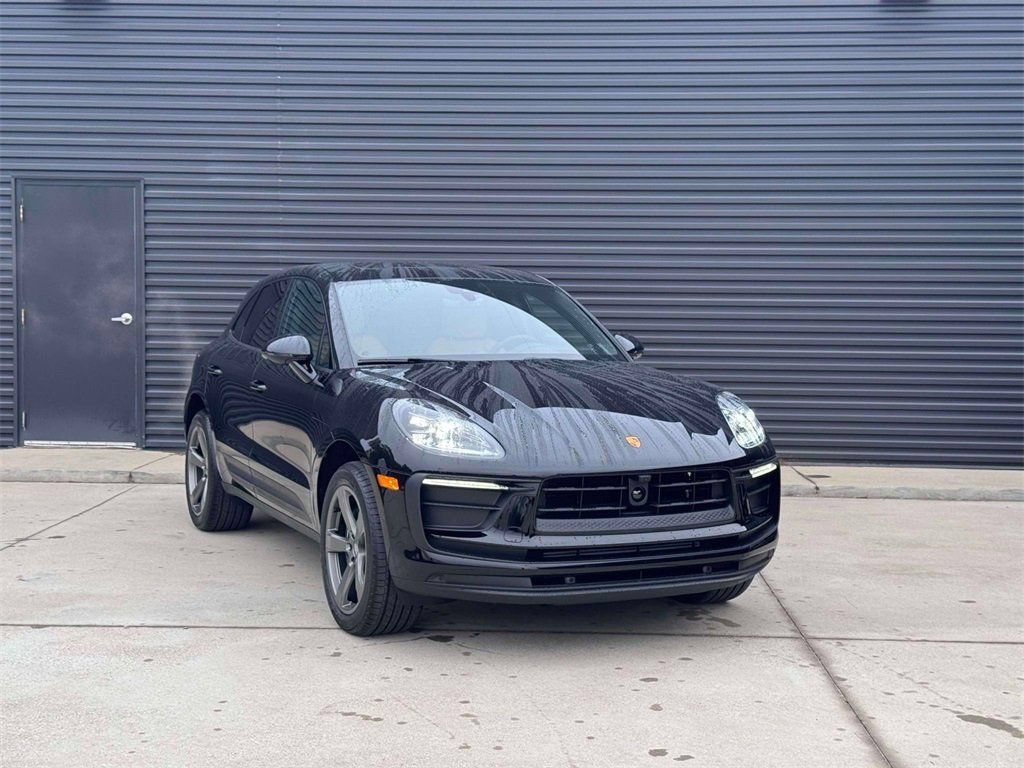 New 2026 Porsche Macan AWD/4WD image 11