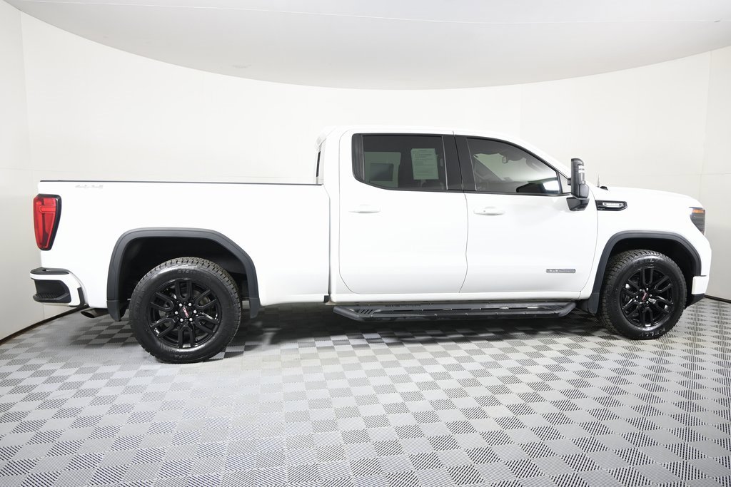 Used 2022 GMC Sierra 1500 Elevation w/ Preferred Package image 8