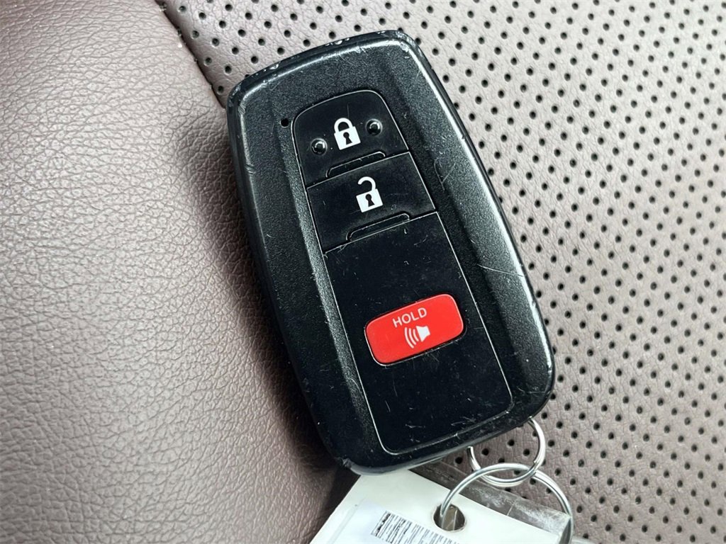 Used 2023 Toyota 4Runner Limited image 35