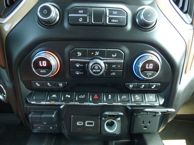 Used 2022 Chevrolet Silverado 1500 High Country w/ Safety Package II image 19