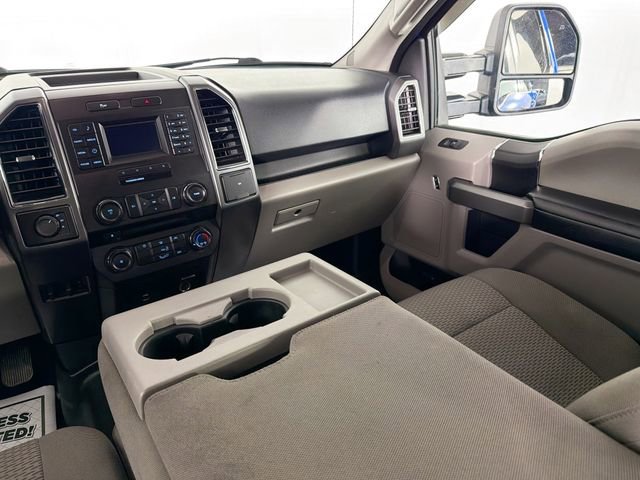 Used 2017 Ford F150 XLT AWD/4WD image 22