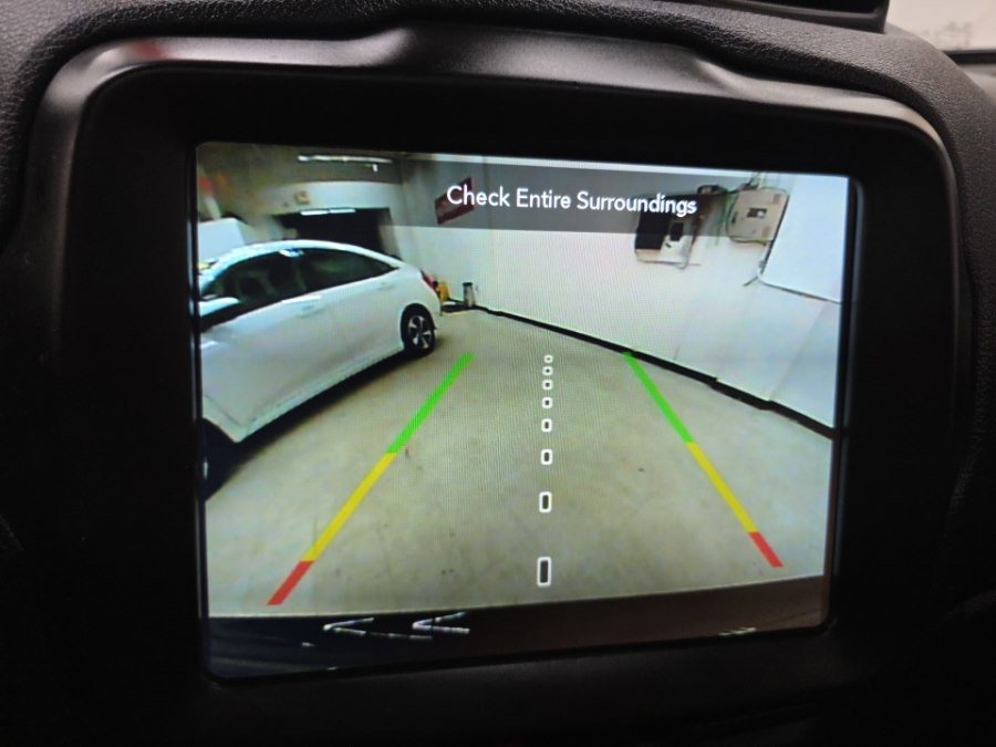 Used 2021 Jeep Renegade Limited w/ Sun & Sound Group image 29