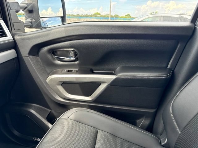 Used 2019 Nissan Titan PRO-4X w/ Pro-4x Utility Package AWD/4WD image 9