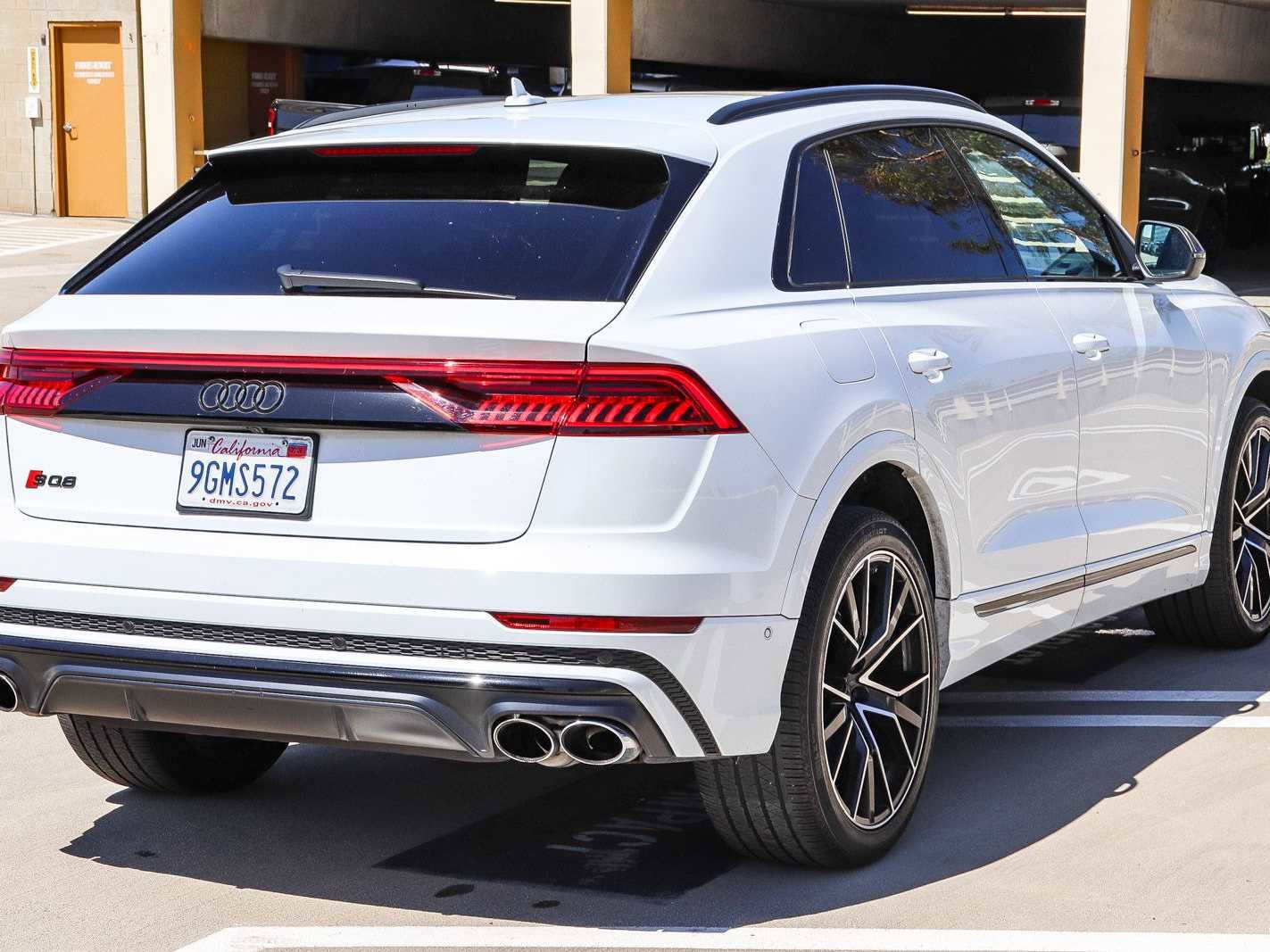 Used 2023 Audi SQ8 Prestige w/ Prestige Package AWD/4WD image 4