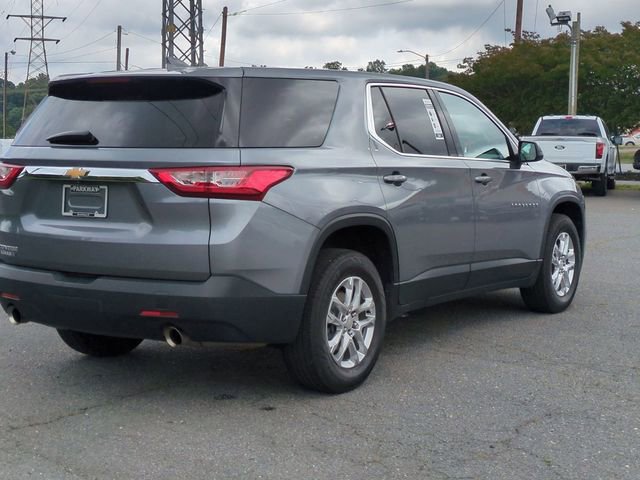 Used 2021 Chevrolet Traverse LS w/ LPO, Floor Liner Package FWD image 5
