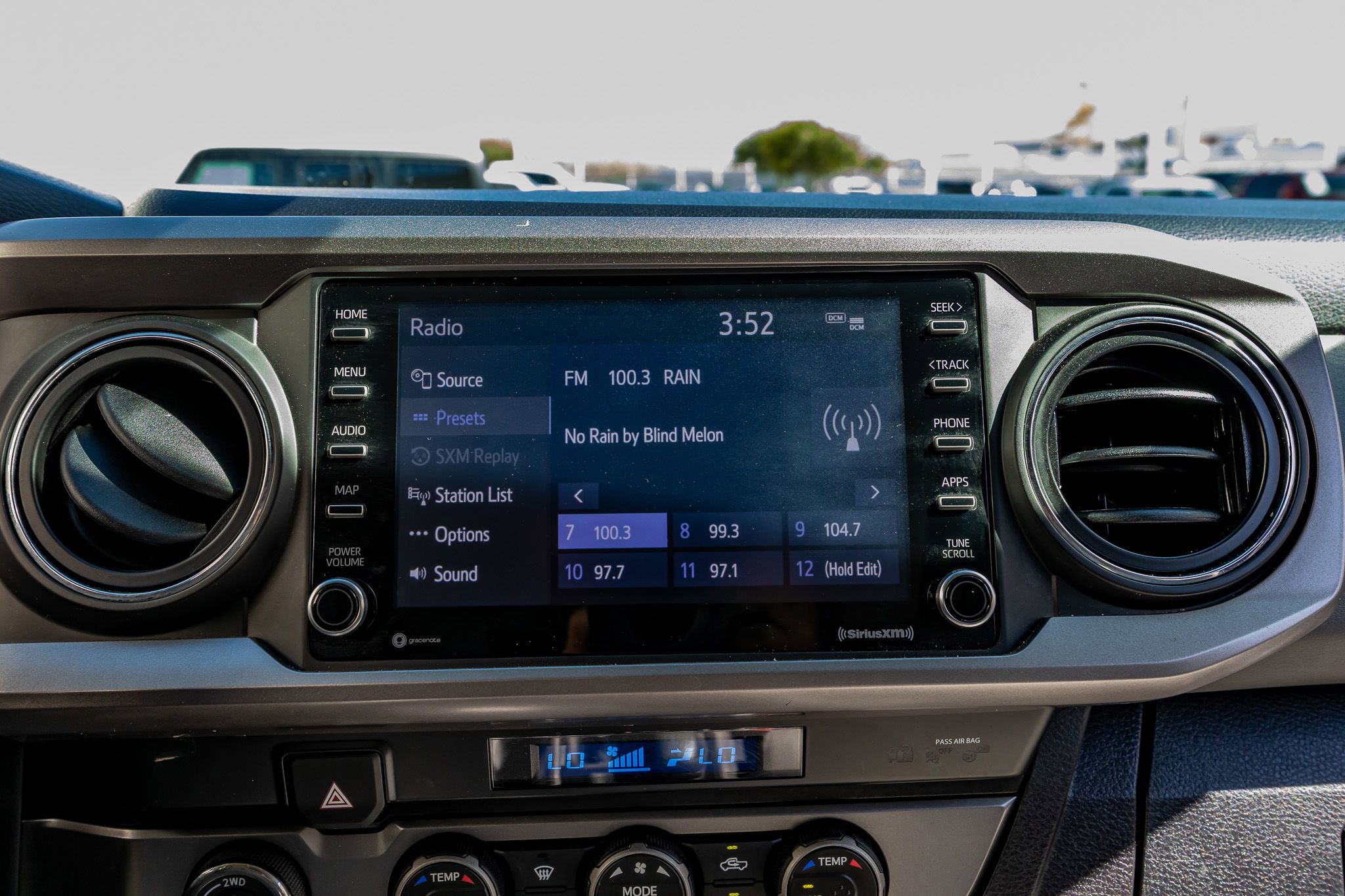 Used 2021 Toyota Tacoma SR5 image 23