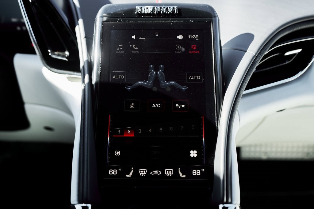 Used 2022 Ferrari Roma image 61