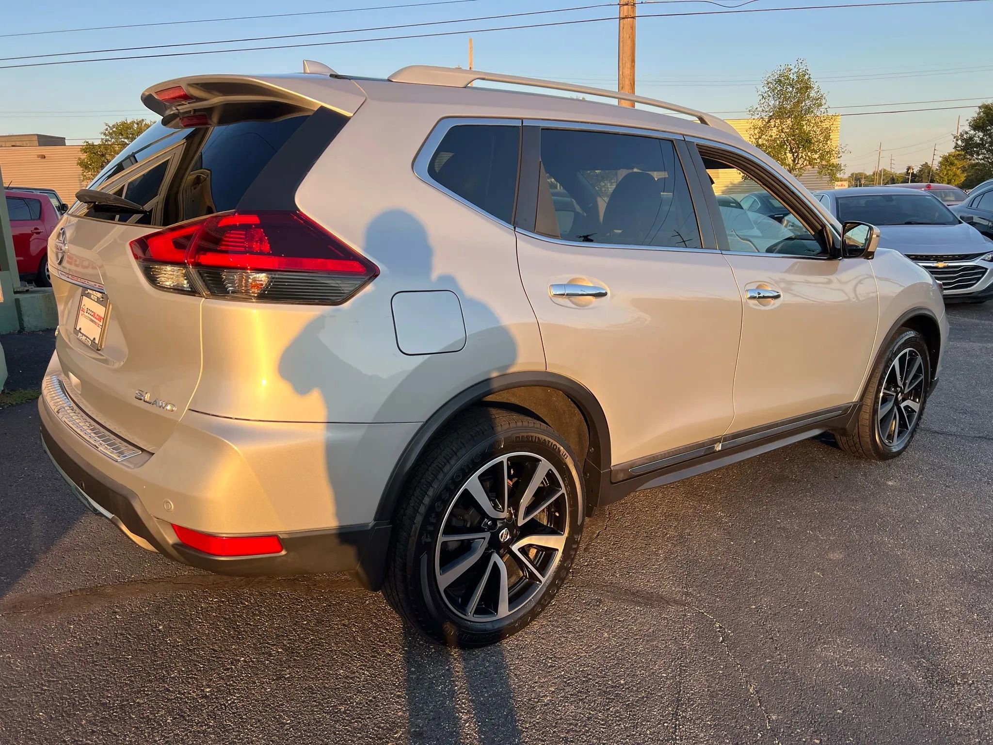 Used 2020 Nissan Rogue SL image 7