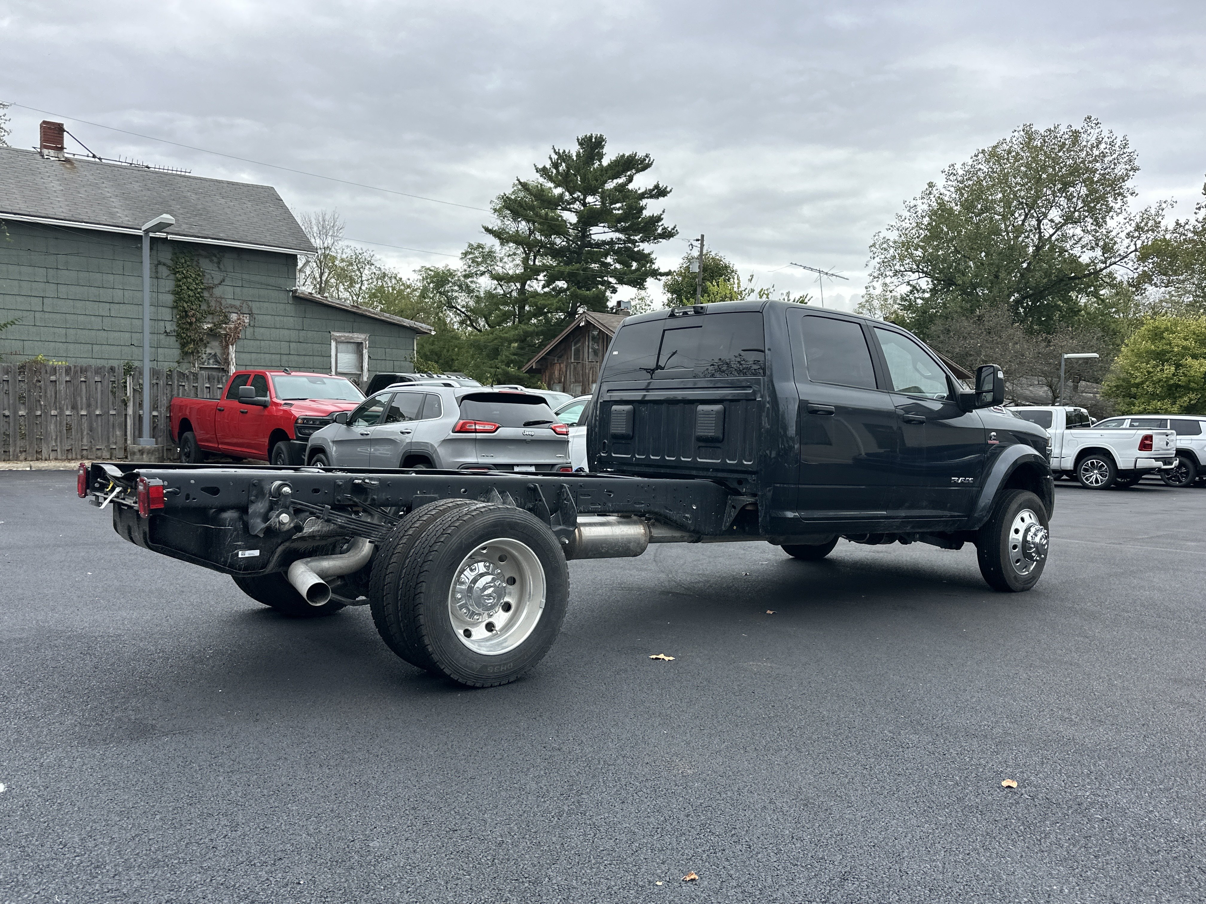 New 2026 RAM 5500 4x4 Crew Cab image 17