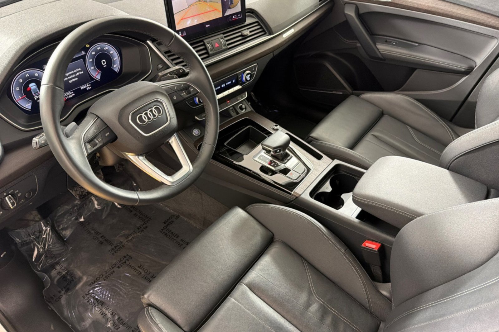 Used 2024 Audi Q5 2.0T Premium Plus w/ Premium Plus Package AWD/4WD image 9
