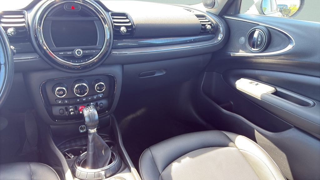 Used 2017 MINI Cooper Clubman ALL4 AWD/4WD image 14