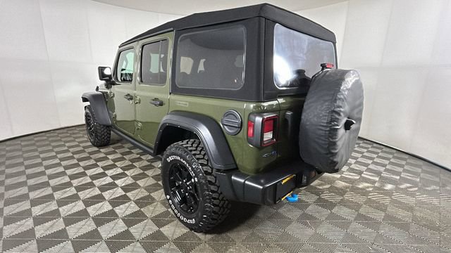 Used 2023 Jeep Wrangler Unlimited w/ 8.4" Radio Group AWD/4WD image 5