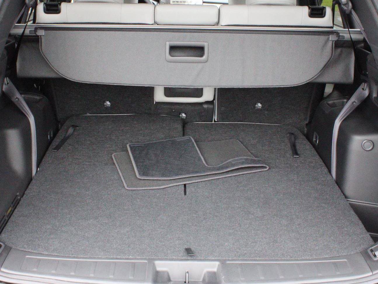 New 2025 Mitsubishi Outlander Platinum Edition image 14