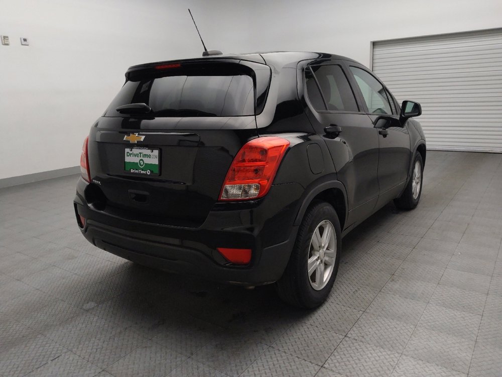 Used 2020 Chevrolet Trax LS w/ Tint and Cruise Package FWD image 9