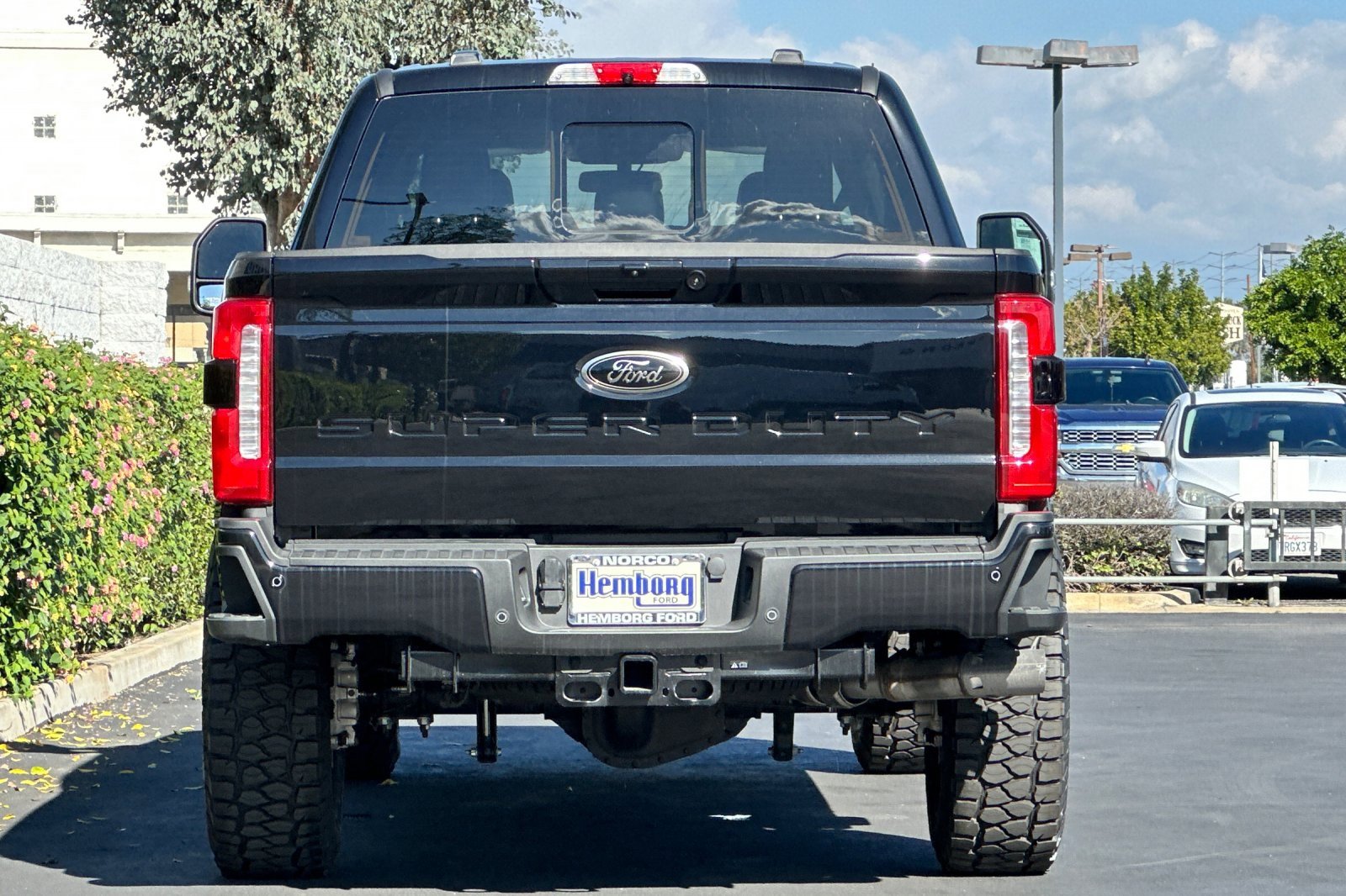 New 2025 Ford F250 Lariat w/ Black Appearance Package image 5