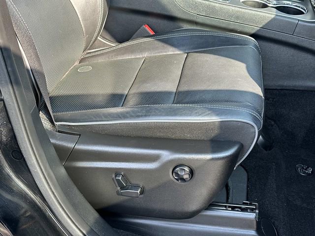 Certified 2019 Jeep Grand Cherokee Overland image 11