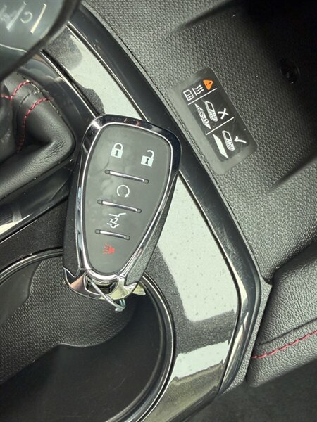 Used 2020 Chevrolet Blazer RS FWD image 29