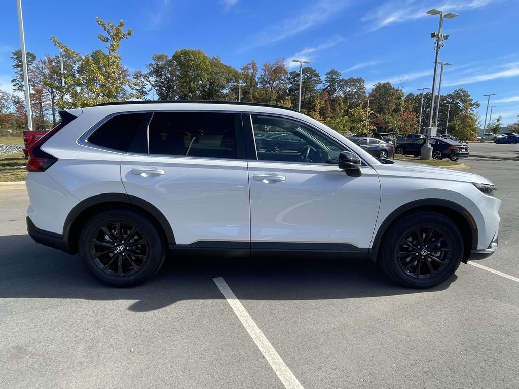 Certified 2025 Honda CR-V Sport image 9