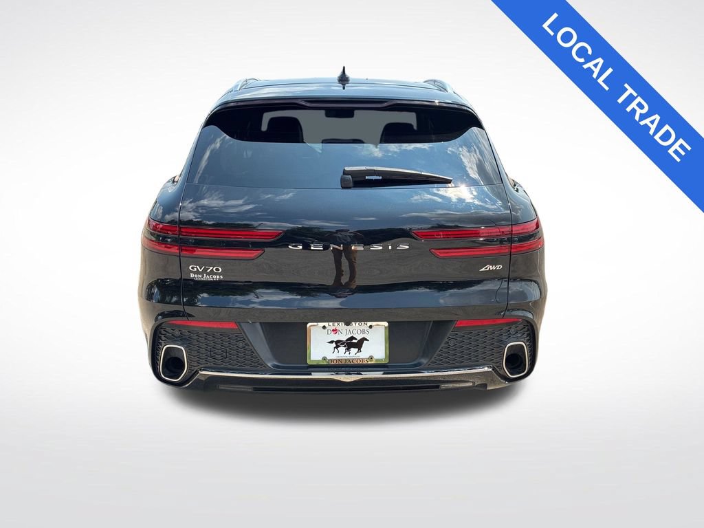 Used 2022 Genesis GV70 2.5T w/ Advanced Package AWD/4WD image 4