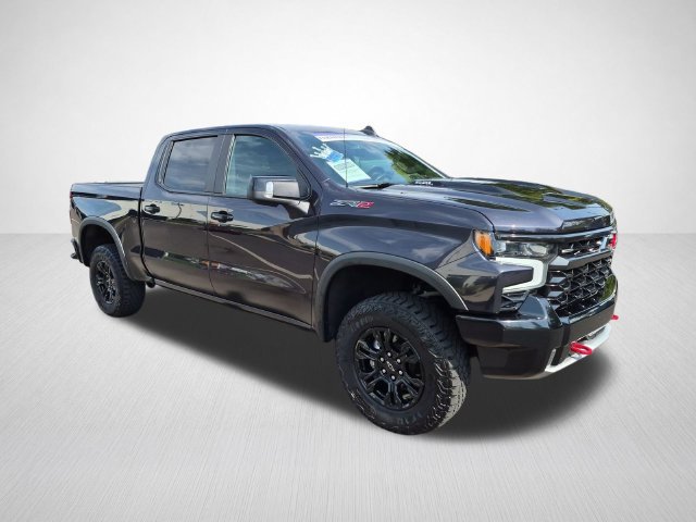 Used 2023 Chevrolet Silverado 1500 ZR2 w/ Technology Package AWD/4WD image 4