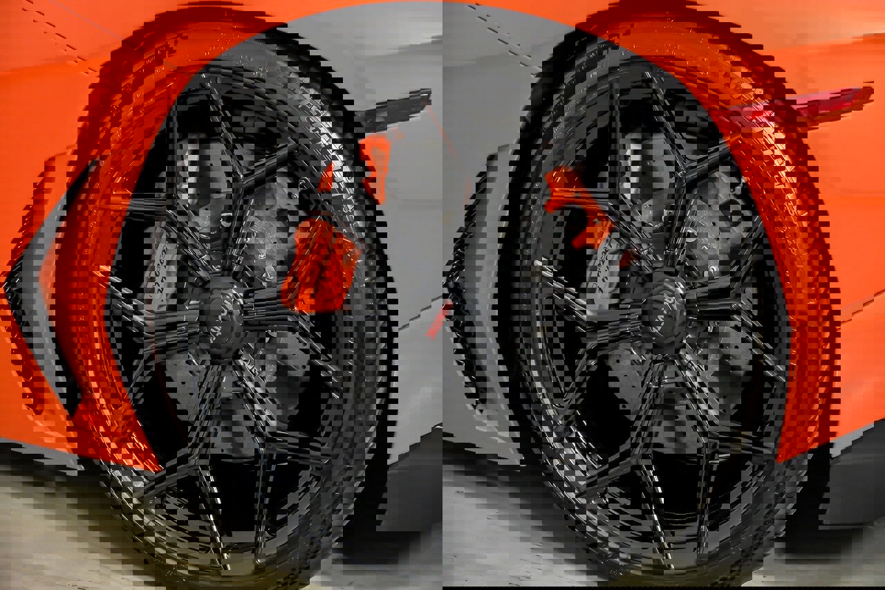 Used 2014 Lamborghini Aventador LP 700-4 image 23