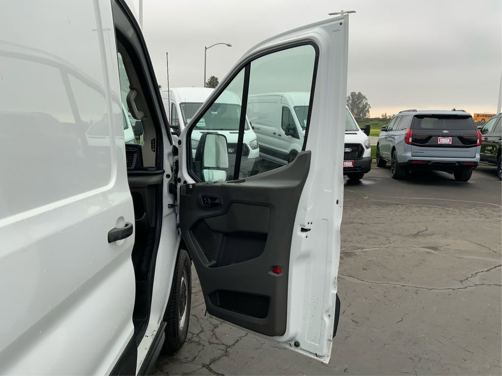 Used 2020 Ford Transit 250 Medium Roof w/ Load Area Protection Package image 21