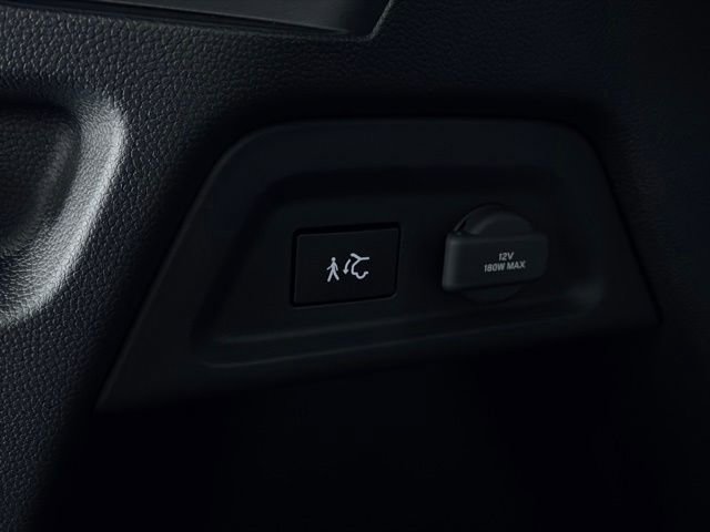 New 2026 Honda Pilot Touring image 13