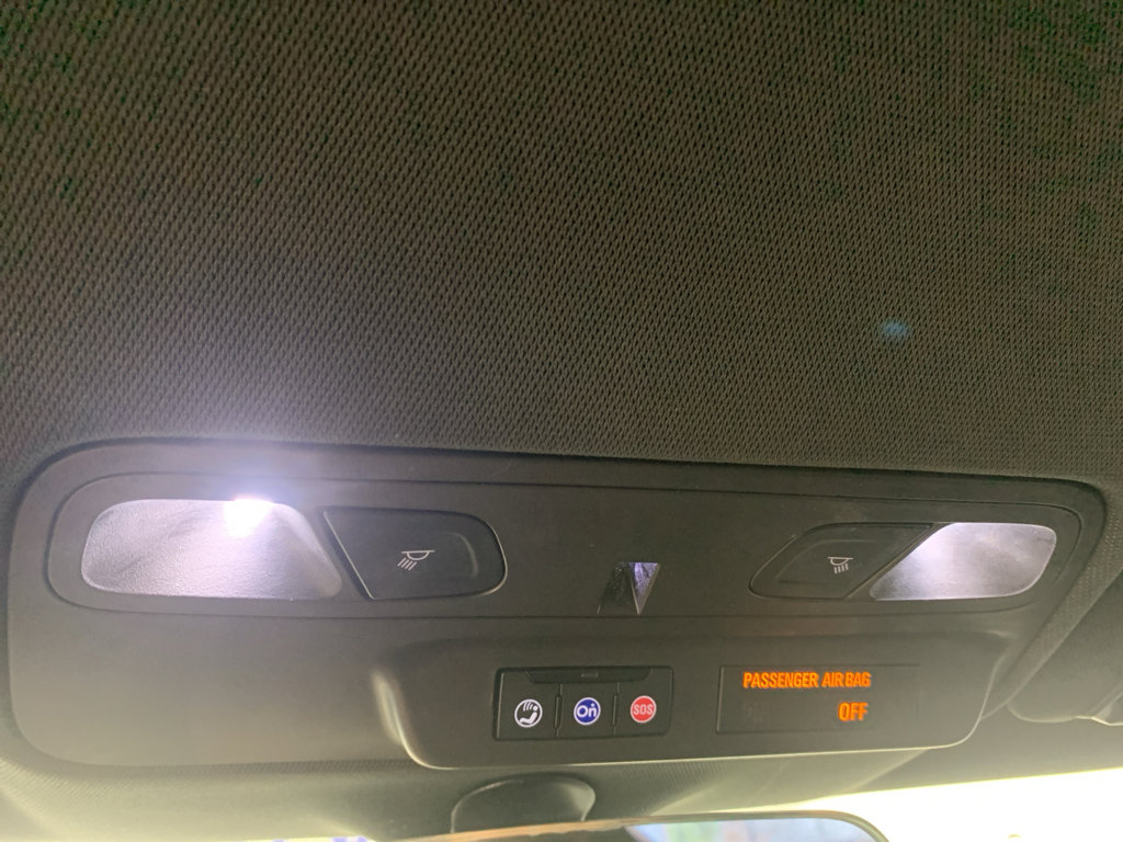 Used 2019 Chevrolet Camaro LT RWD image 28