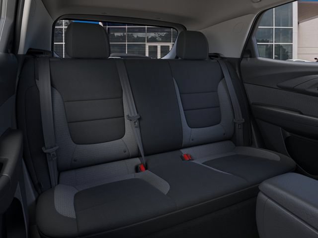 New 2026 Chevrolet TrailBlazer LT w/ LT Cold Weather Package FWD image 17