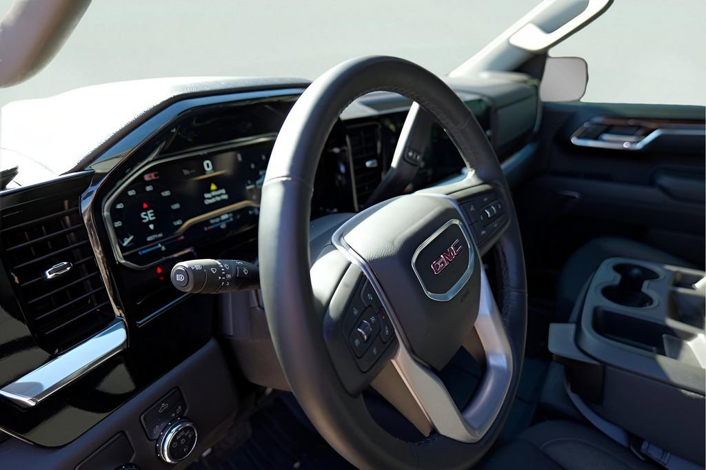 New 2025 GMC Sierra 1500 Elevation RWD image 6