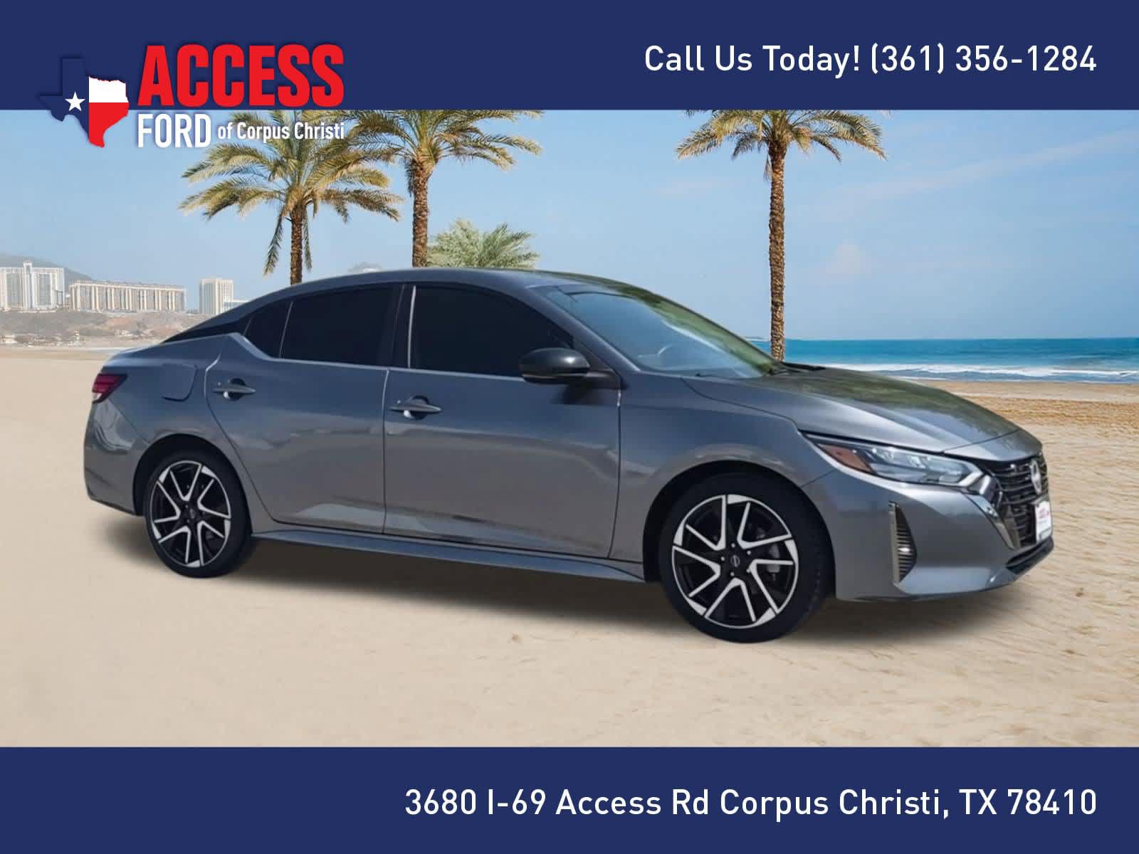 Used 2025 Nissan Sentra SR FWD image 2