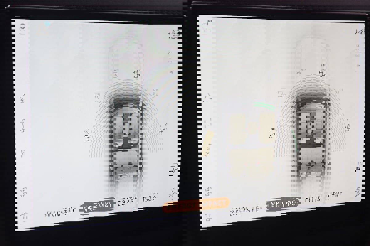 Used 2022 Land Rover Defender 110 SE image 34