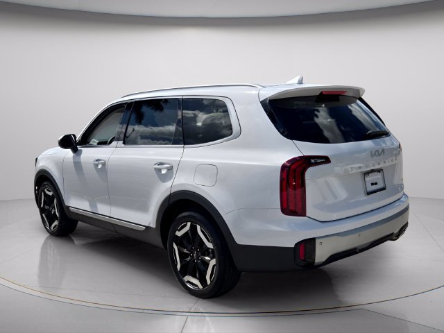 Used 2023 Kia Telluride S AWD/4WD image 8
