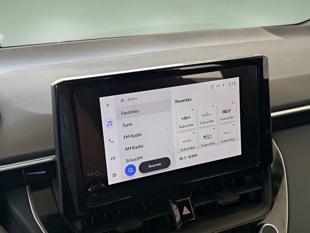 Used 2024 Toyota Corolla SE image 37