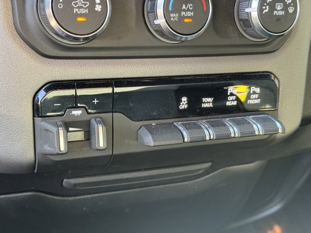 Used 2022 RAM 1500 Big Horn image 25