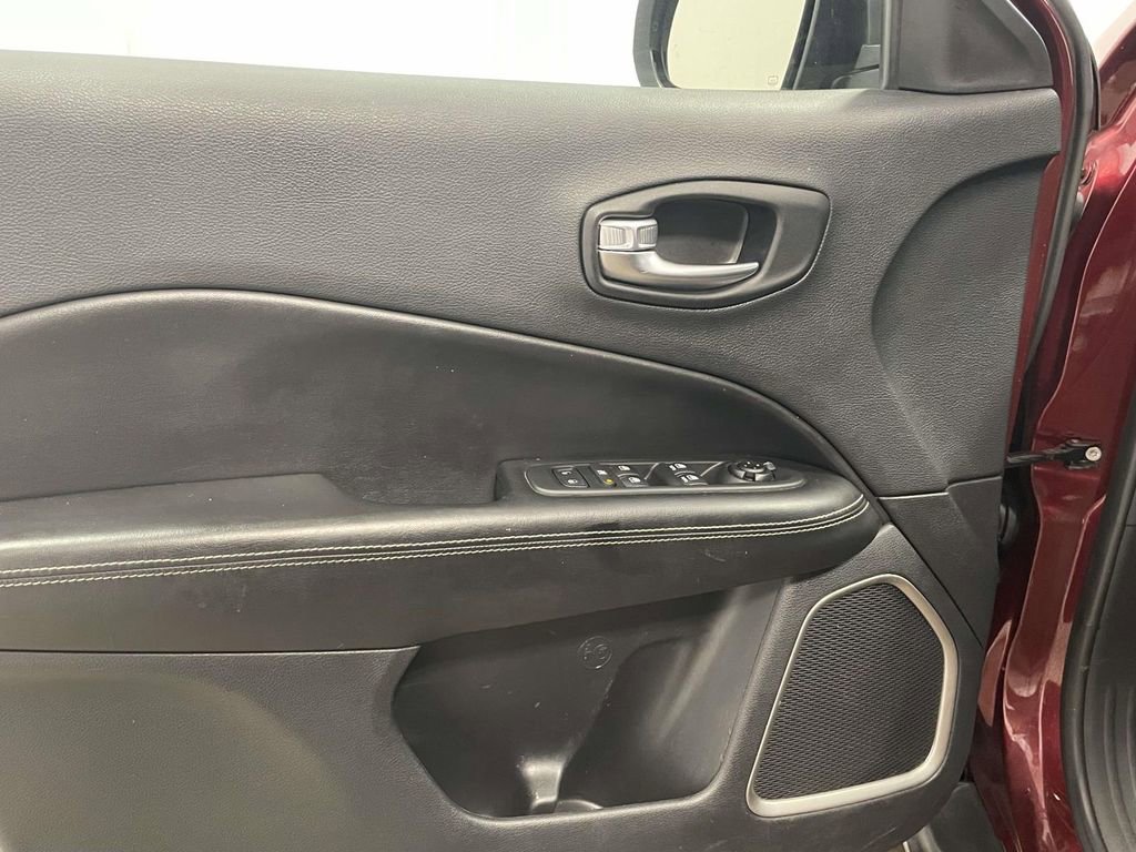 Used 2021 Jeep Compass 80th Special Edition image 11